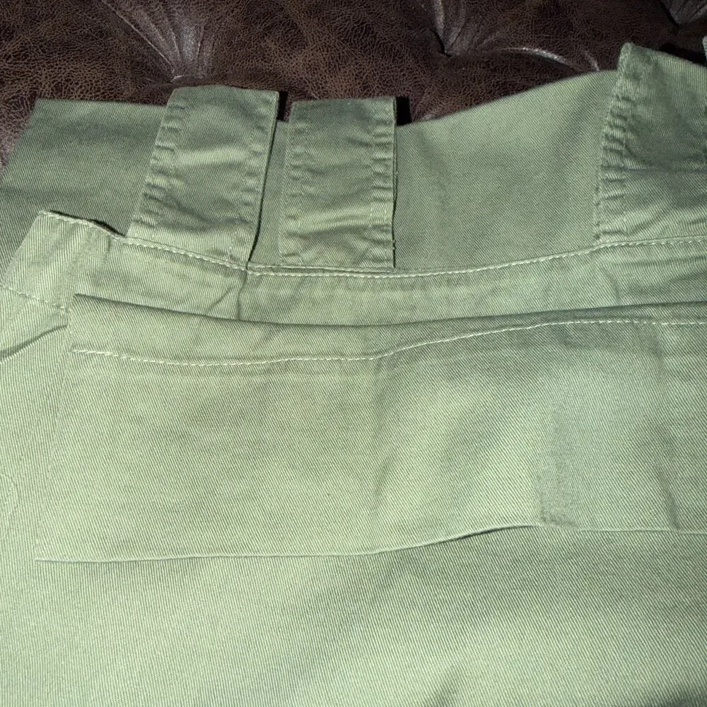 4 Olive Green 40x84 Curtain Panels (5A)